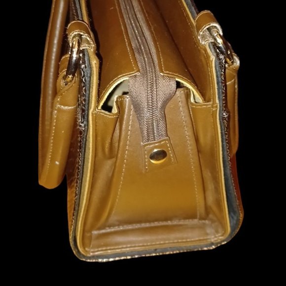 Miche Classic Base Handbag & Jen Classic Metallic Copper Reptile Print Shell Set - Picture 10 of 16